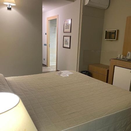 Hotel Monteverde Аккуї-Терме Екстер'єр фото