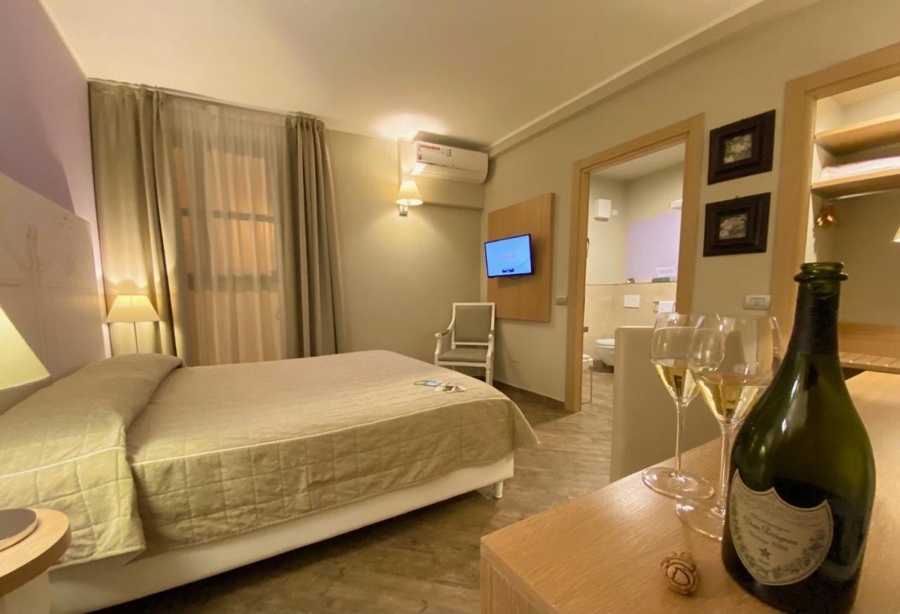 Hotel Monteverde Аккуї-Терме Екстер'єр фото